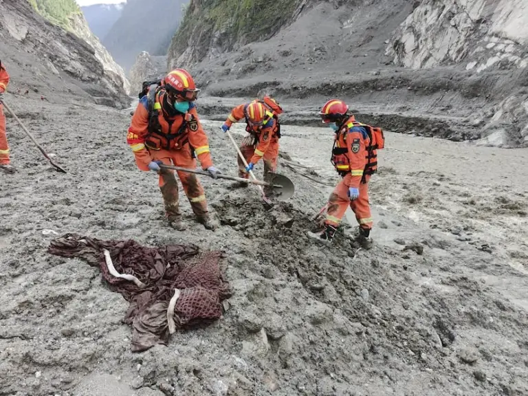 The catastrophic flood in Nepal and Tibet exceeds 1,000 deaths
