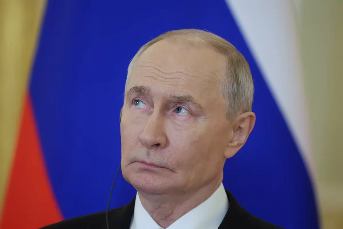 Ukraine attacks Russian targets with drones for the first time over 3,000 kilometers away