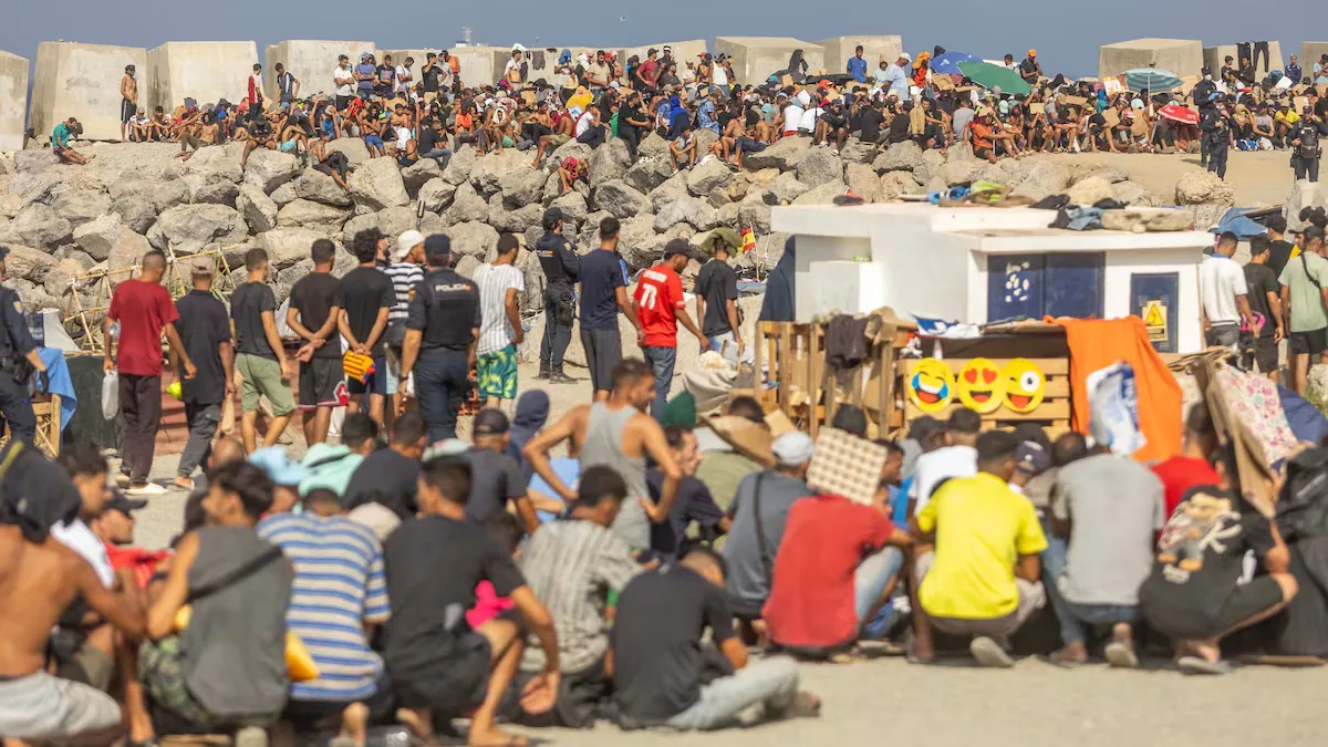 Latest news on immigrant entry to Ceuta, live | The PP calls Sánchez's appearance "delirious" and demands more police and military presence