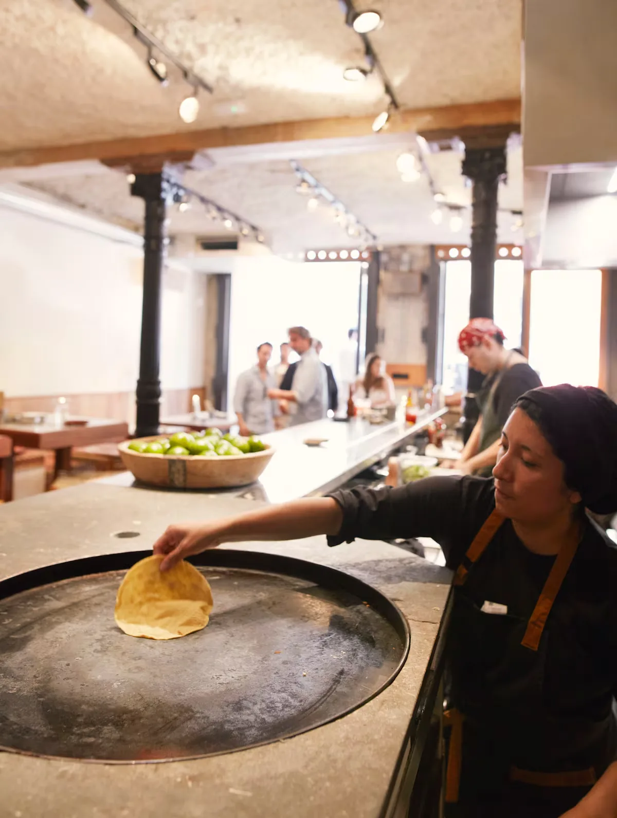 Opens in Madrid La Once Mil, the only taqueria in the world with a Michelin star