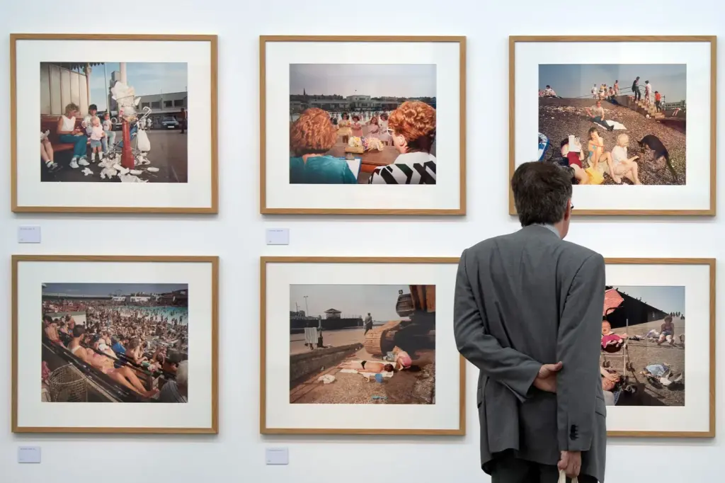 Controversial Martin Parr: are his photos of the working class at the beach art or “a wild and disgusted gaze”?