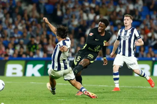 Atlético wins but does not convince against a solid Real Sociedad