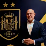 De la Fuente recupera a Huijsen y Fermín para estrenar la segunda estrella de España