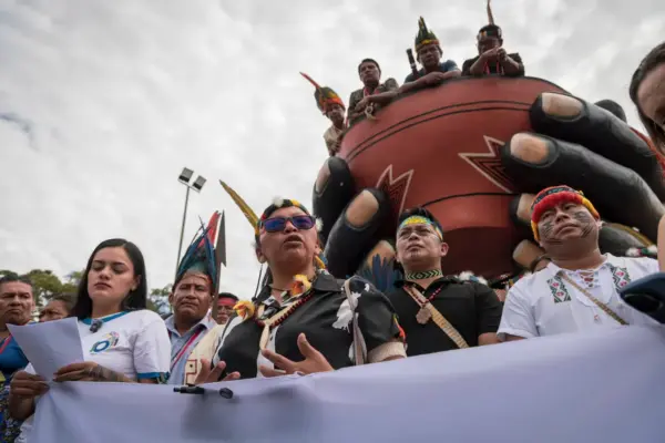 The Waorani continue fighting to stop oil extraction in Yasuní, three years after the Court ordered the closure
