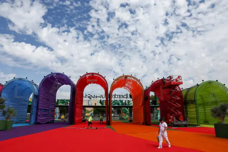 This is the "magical world" of Shakira in Madrid, to the greater glory of the singer