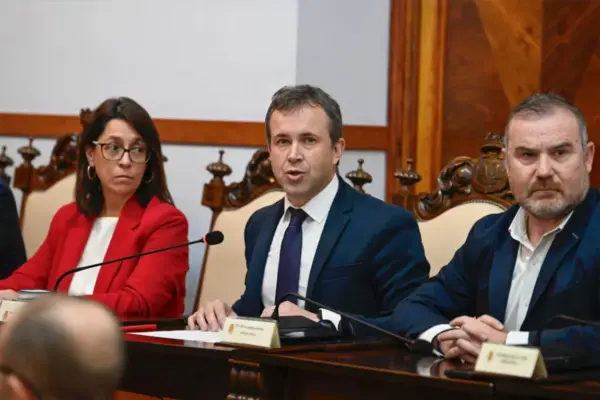 The PSOE of Jaén ignores Montero with two candidates for the mayoral primaries