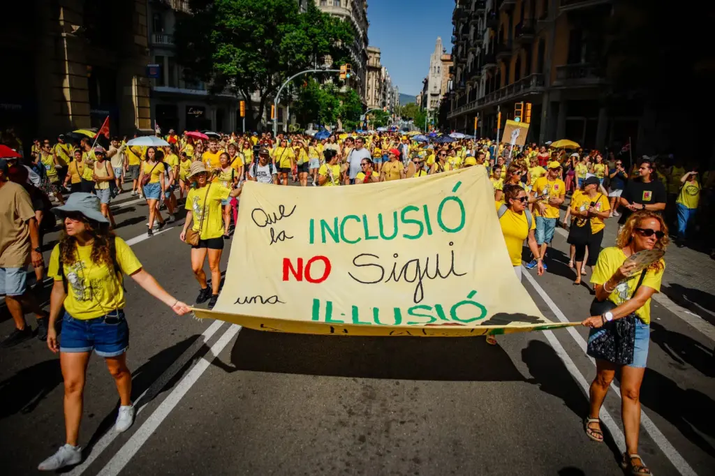 Niubó advocates for expanding places in special education centers in Catalonia