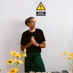 The chef who gave up his Michelin star opened a restaurant in a Madrid market and now sells candy for adults