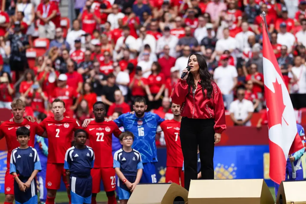 Alanis Morissette sues her former tour manager for threatening to incriminate her for drug trafficking
