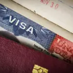 The rule with which Trump seeks to limit ‘green cards’ comes into effect: here are the key points to understand it