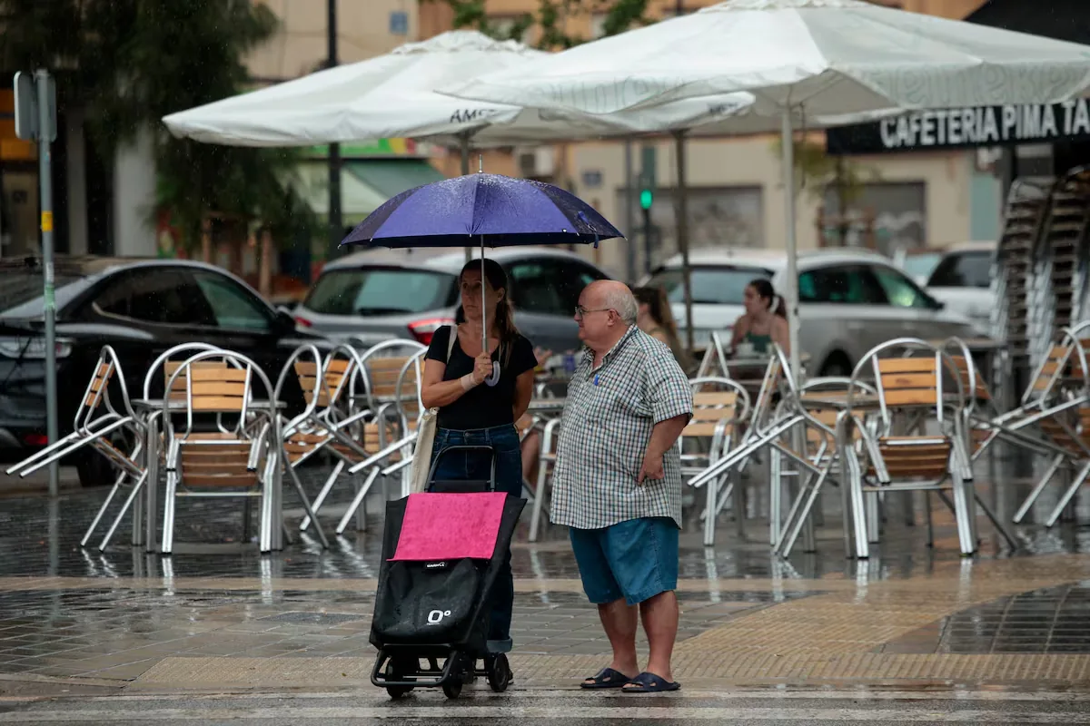 Valencia suspends activity in 26 schools from two in the afternoon this Wednesday due to the rain alert