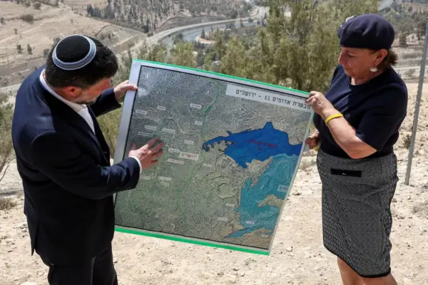 Israel will authorize more than 2,000 new homes in the controversial settlement that divides the West Bank in two