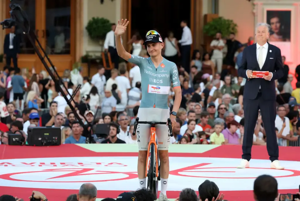 Carlos Rodríguez: “The heavy weight of the backpack dragged me to the ground”
