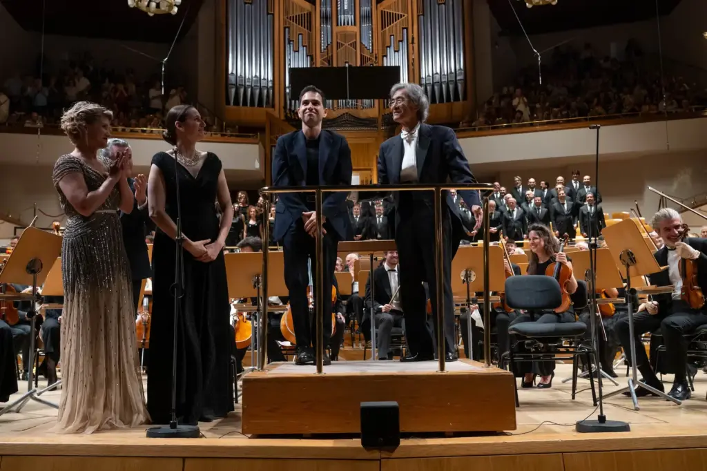 Kent Nagano starts at the beginning: a breathtaking Mahler ‘Resurrection’ inaugurates his era with the National Orchestra