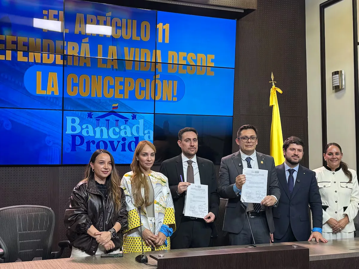 The “pro-life bloc” aims to limit rights with the Government's push