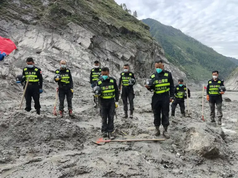 The catastrophic flood in Nepal and Tibet exceeds 1,000 deaths