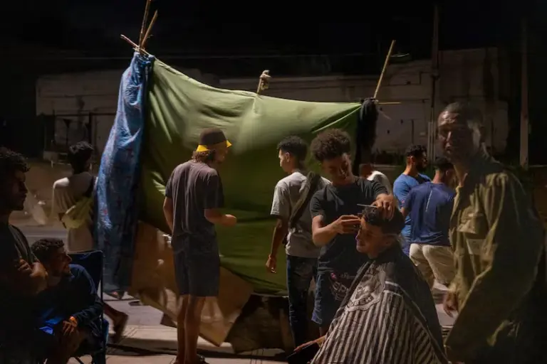 Last nights at El Trampolín: the beach of shame and unanswered questions