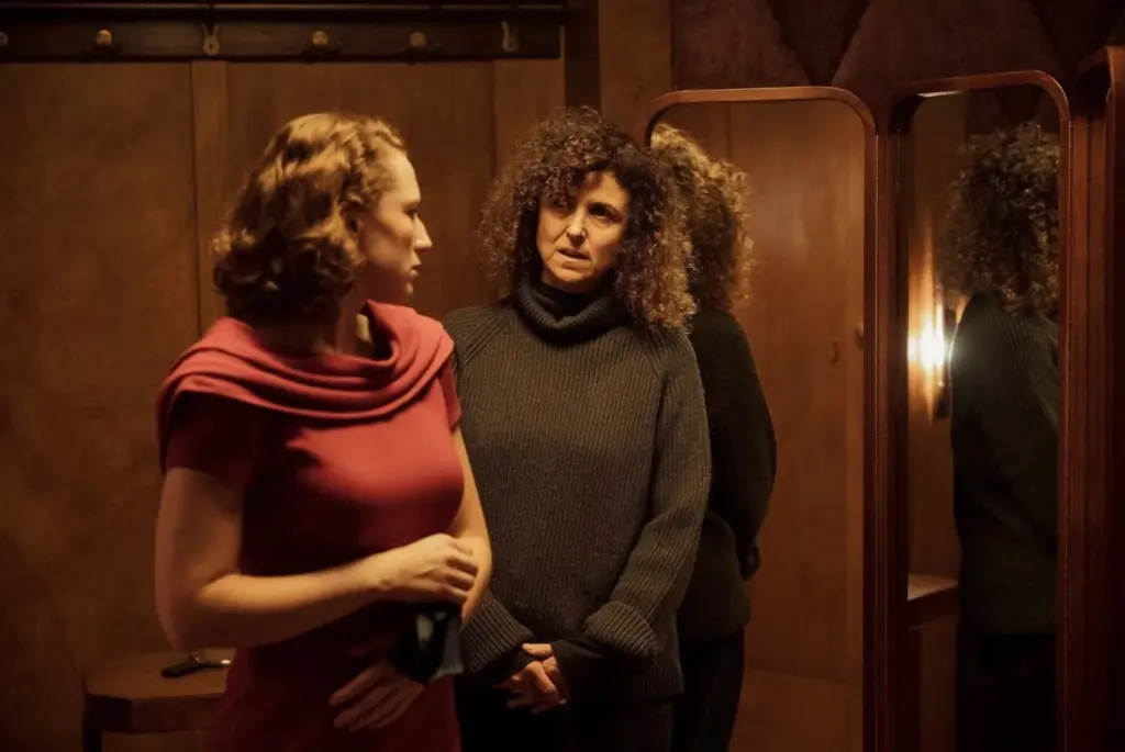 Susan Sarandon embodies Bertolucci's last crazy love