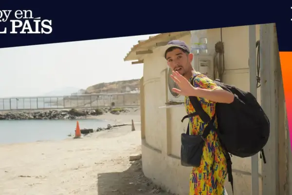 Dozens of young Moroccans embark on the journey back home: "I have no other choice"
