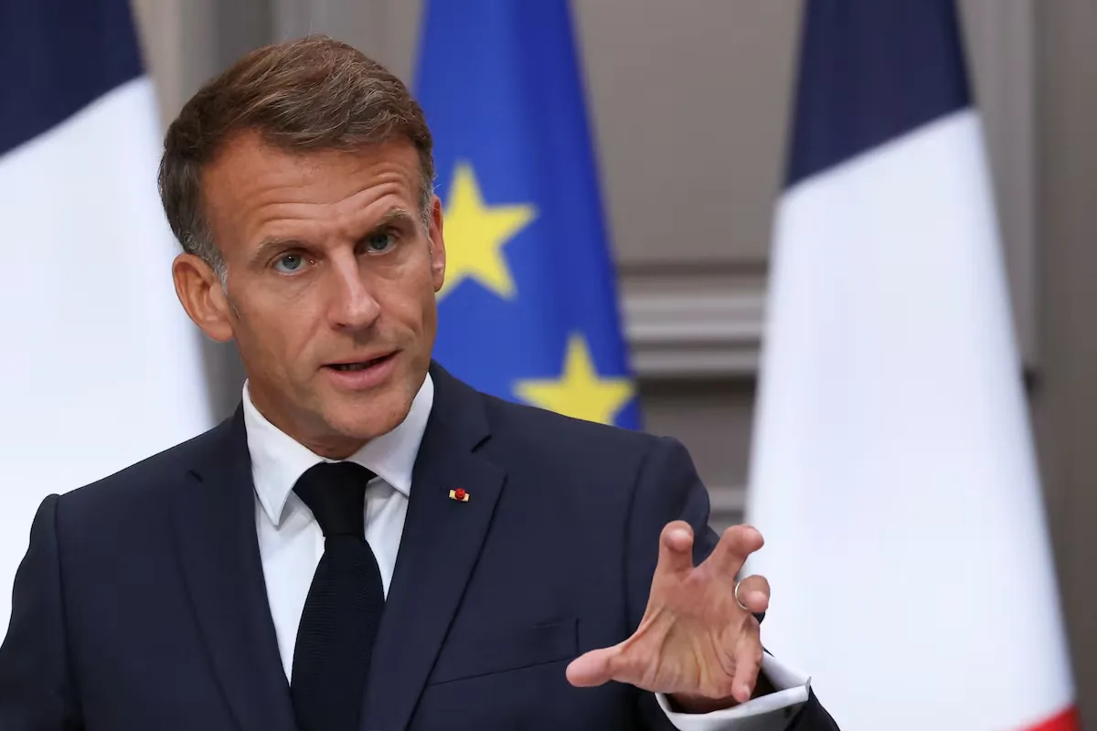 Macron orders to strengthen the protection of critical infrastructures against Russian attacks