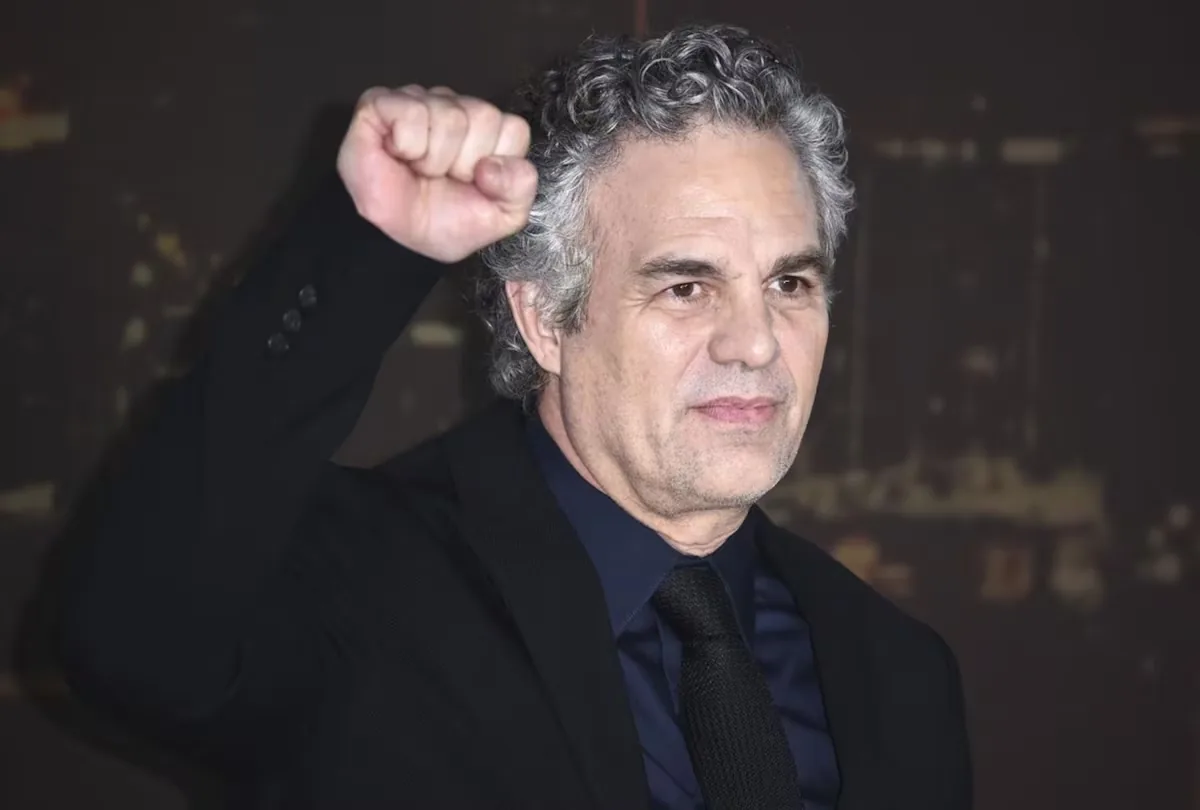 More than 180 Jewish Hollywood artists support Mark Ruffalo after he was accused of antisemitism