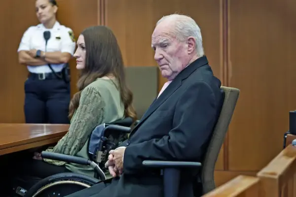 The judge threatens to declare the trial of Lindsay Clancy for killing her three children null due to the jury deadlock