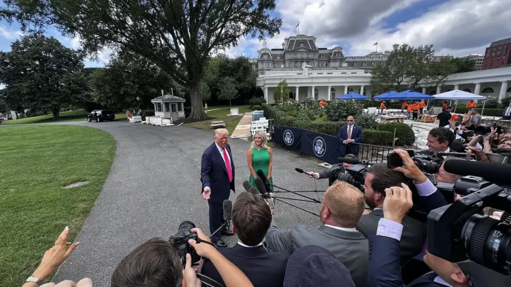 El mazazo de Trump a los corresponsales de la Casa Blanca: “Es un veto a la prensa libre”