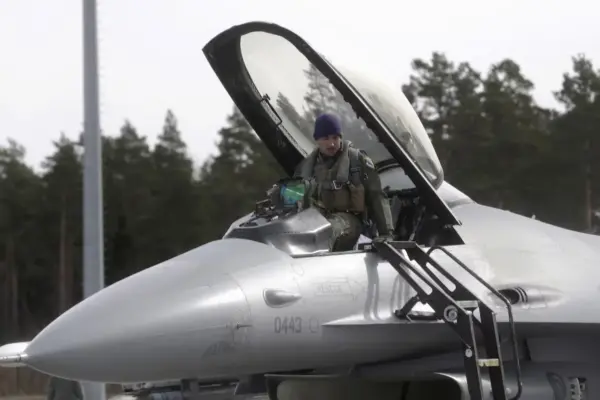 NATO briefly deploys fighter jets due to a new drone incursion into Estonian airspace