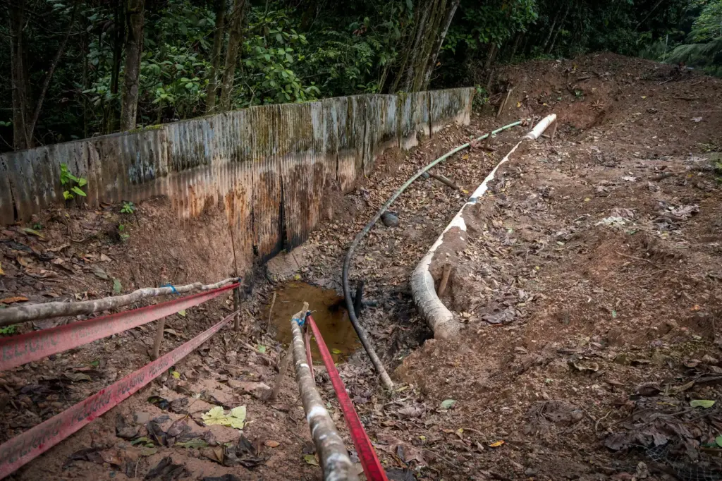The Waorani continue fighting to stop oil extraction in Yasuní, three years after the Court ordered the closure