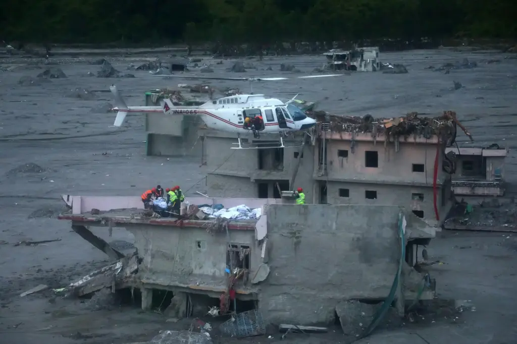 The catastrophic flood in Nepal and Tibet exceeds 1,000 deaths