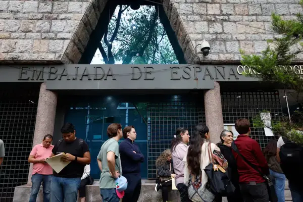 Representatives of Spaniards abroad express their “firm rejection” of the suspension of the voting rights of naturalized citizens by the ‘grandchildren’s law’