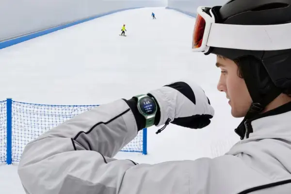 The ‘smartwatch’ that understands snow best, even indoors