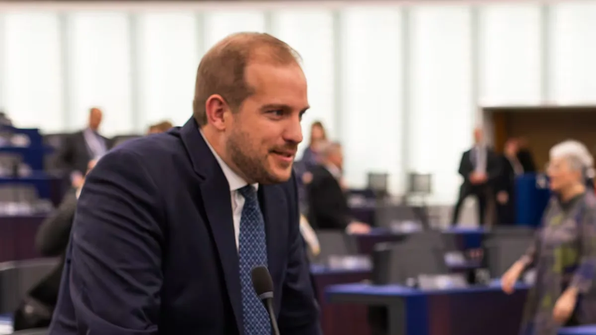 Latest political news, live | The European PP reproaches Sánchez in Parliament for taking “weeks” to ask Brussels for help