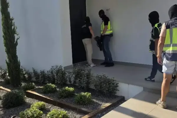 Discreet, accessible, unpretentious, and with a management office in Marbella: the tax advisor recommended by drug traffickers on the Costa del Sol falls