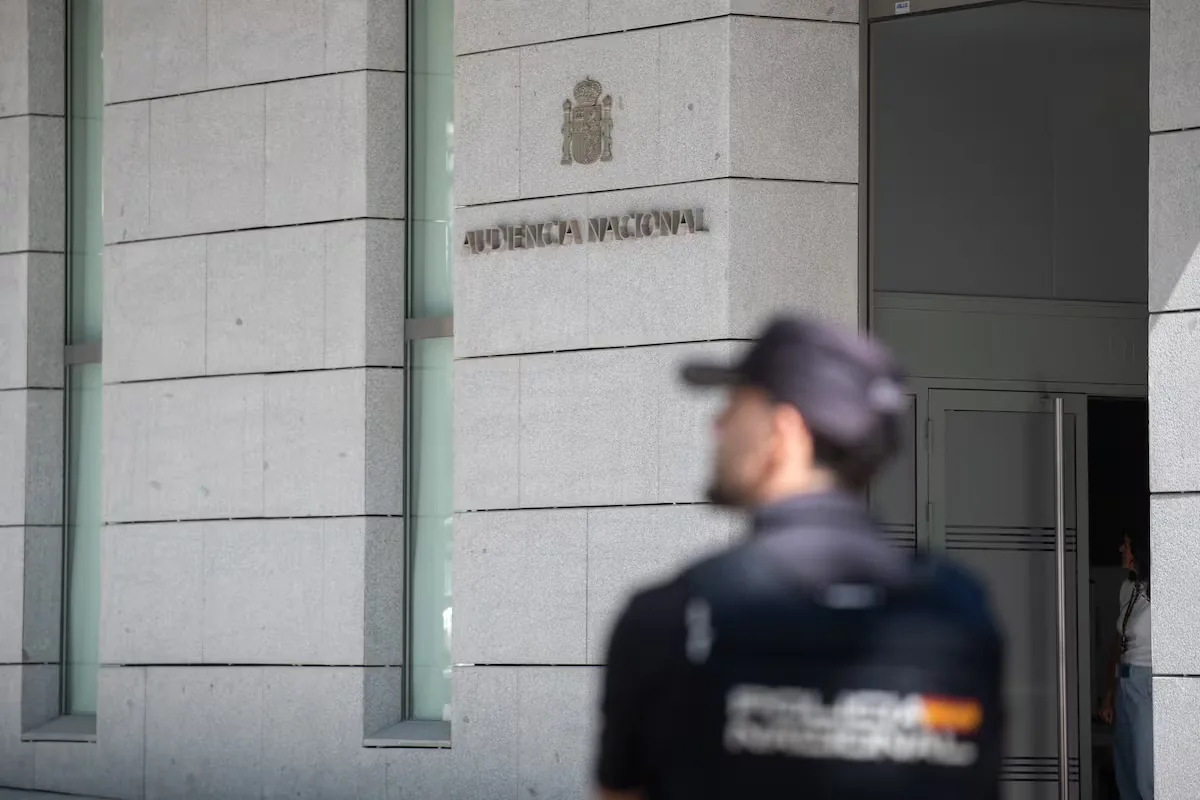 A judge of the National Court proposes to try the “leader” in Spain of the neo-Nazi terrorist group ‘The Base’