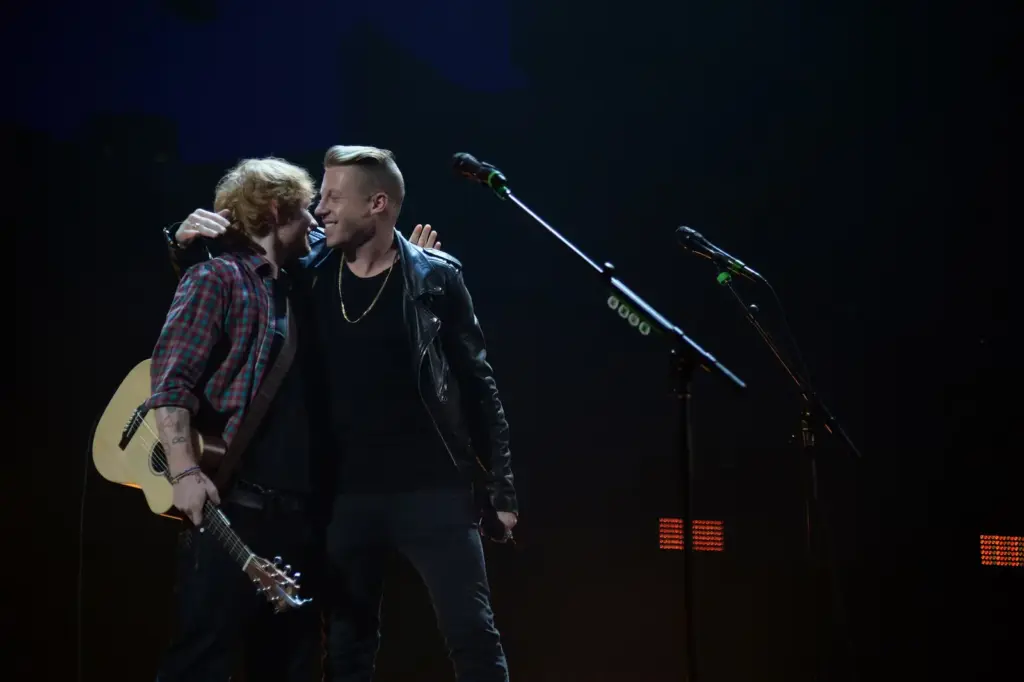 Ed Sheeran speaks out about the controversial expulsion of Macklemore from his tour: “I choose to use my fame to provide a safe space”