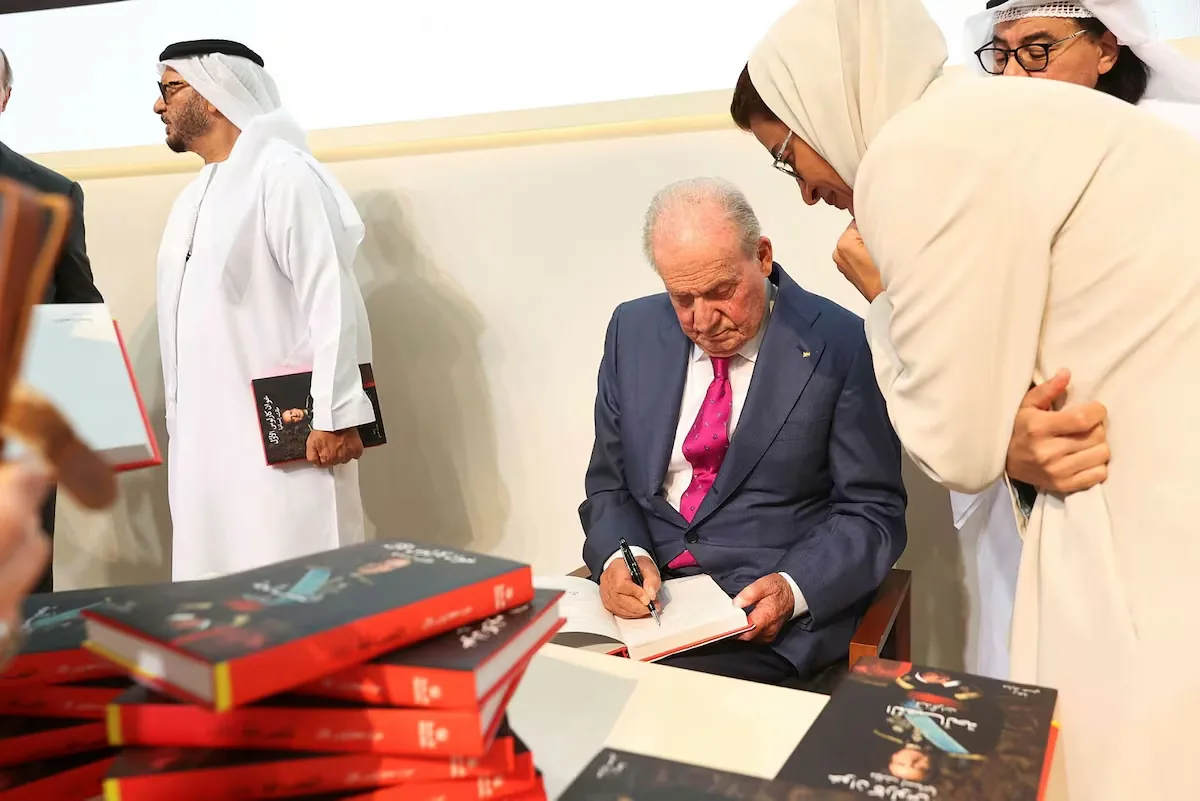 Juan Carlos I presents his memoirs at the Abu Dhabi International Book Fair