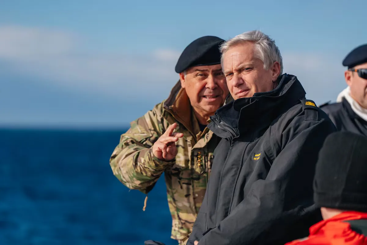 Kast will not require Milei to sign the repeal of the decree that considers the Strait of Magellan as a shared space