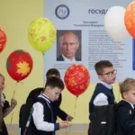 More military teachings, propaganda, and enlistment offers at the start of the school year in Russia