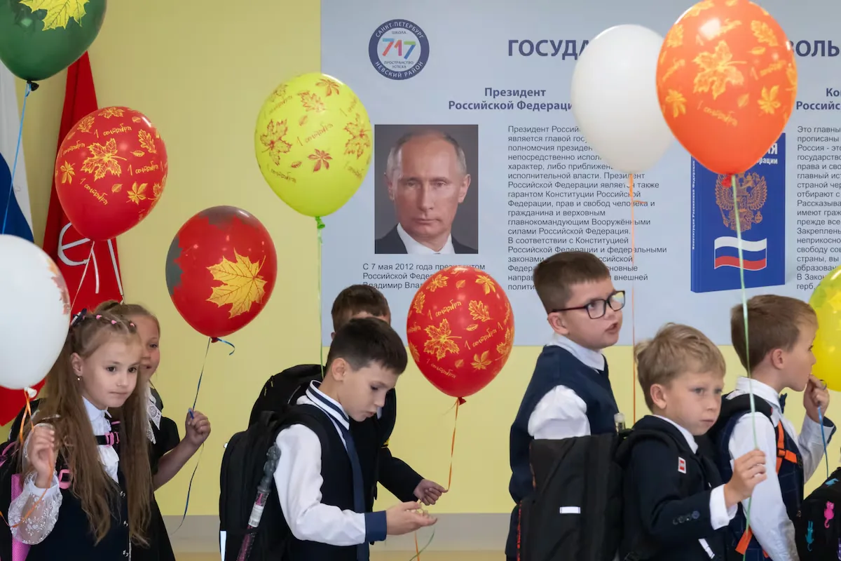 More military teachings, propaganda, and enlistment offers at the start of the school year in Russia