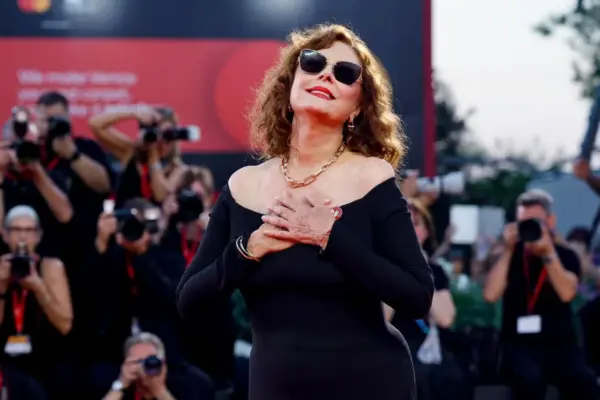 Susan Sarandon embodies Bertolucci's last crazy love