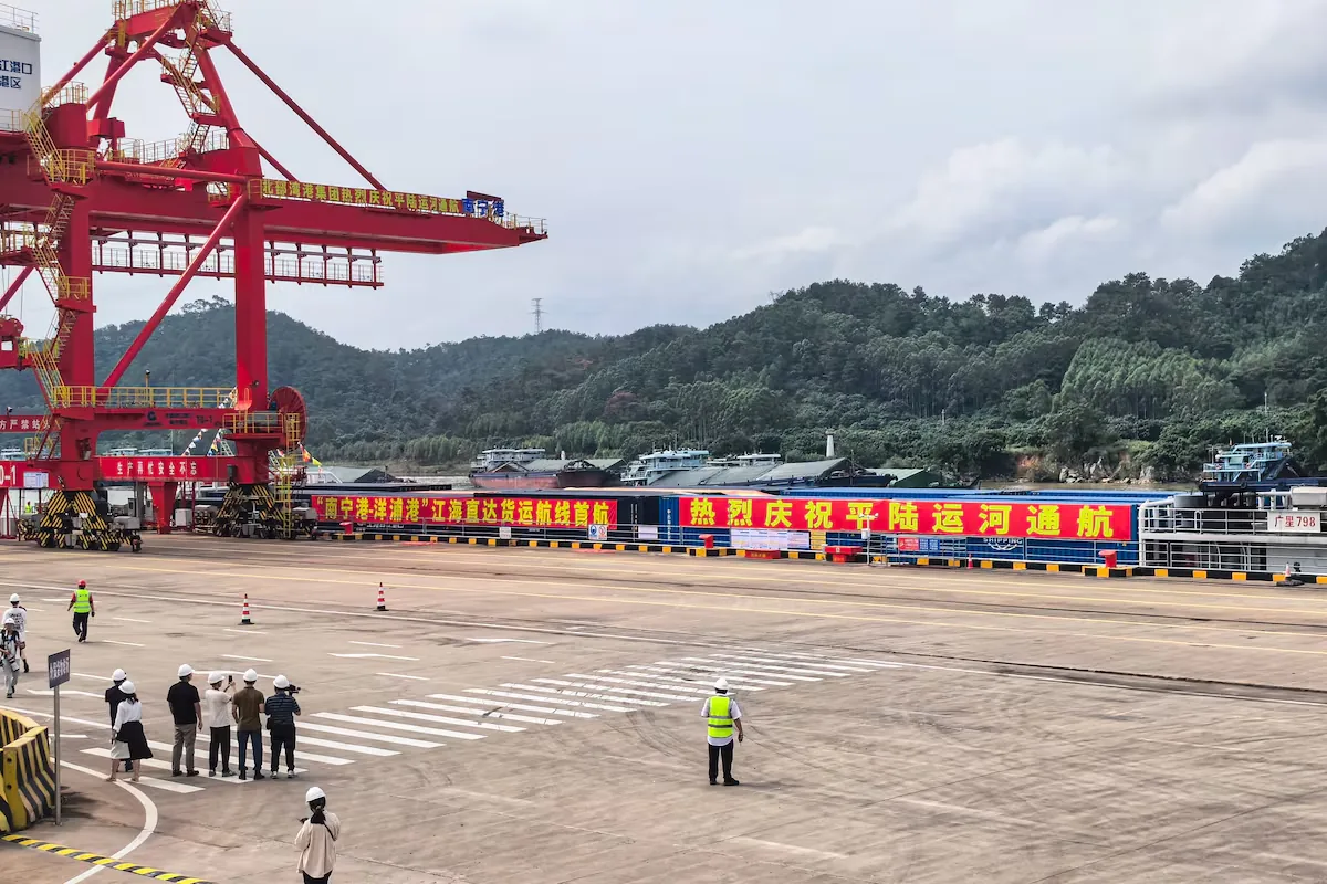 China inaugurates the Pinglu channel, a strategic route to Southeast Asia