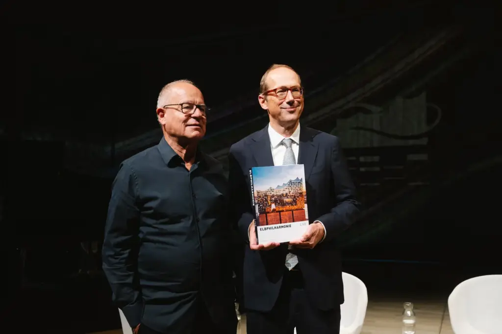 La Elbphilharmonie, the building that "everyone adores," faces its tenth anniversary with a parade of the best North American orchestras