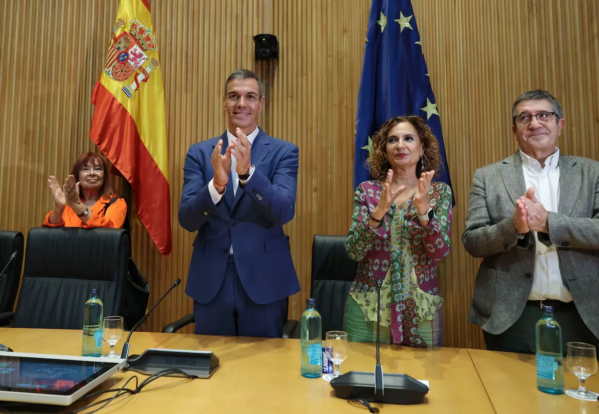 Sánchez wields the far-right victory in Germany to revive the PSOE after the wear caused by Ceuta