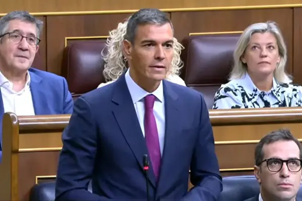 Latest news on immigrant entry to Ceuta, live | Feijóo accuses Sánchez of “failing to protect” Spain against an “aggression consented to or encouraged by Morocco”