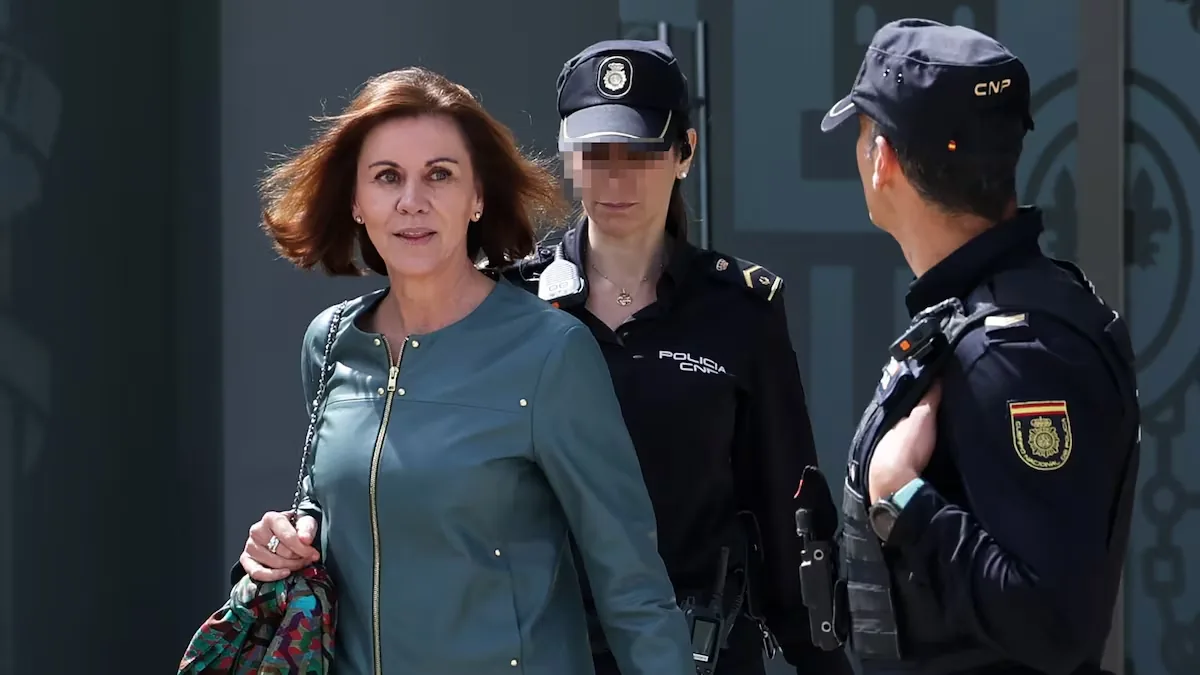 A new police report links Cospedal's audios with Villarejo's diaries