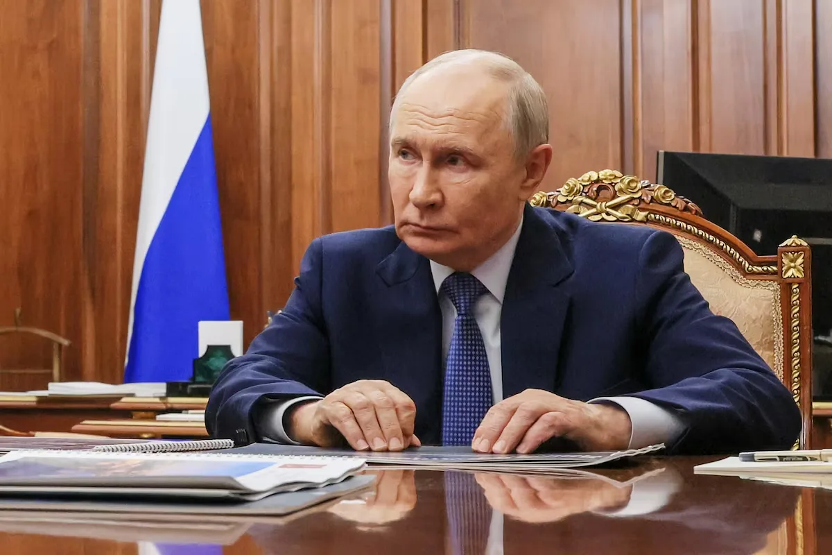 Trump asks Putin to end the war in a phone conversation